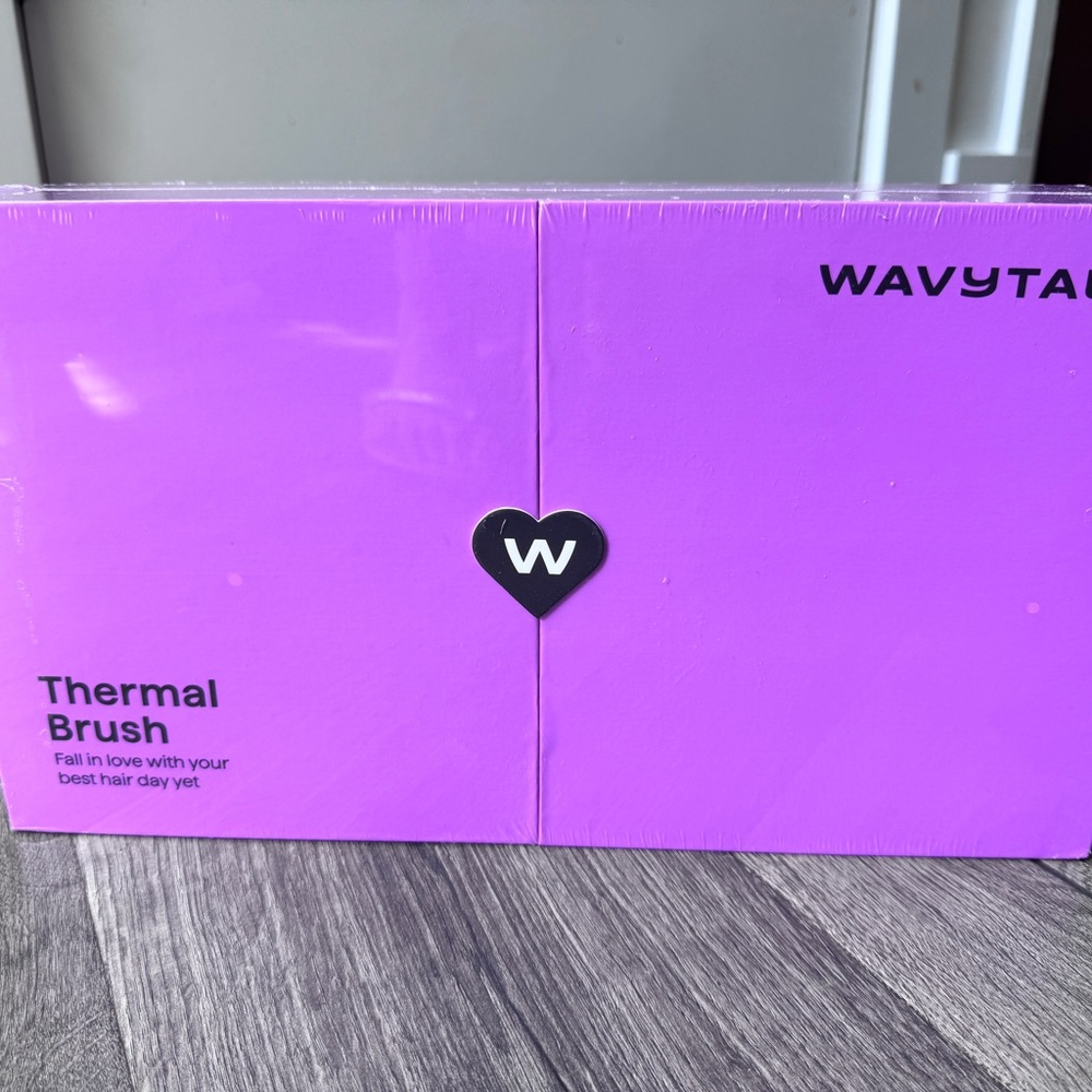 WavyTalk Thermal Brush - Limited Edition Pink